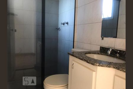 Banheiro de apartamento à venda com 2 quartos, 62m² em Vila Progredior, São Paulo