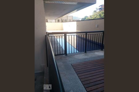 Apartamento para alugar com 110m², 3 quartos e 1 vagaÁrea comum - Piscina