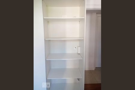 Apartamento para alugar com 110m², 3 quartos e 1 vagaQuarto 2