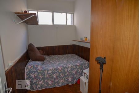 Apartamento para alugar com 120m², 3 quartos e sem vaga Apartamento para alugar com 120m², 3 quartos e sem vagaQuarto de Serviço