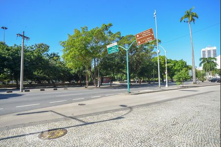 Apartamento para alugar com 120m², 3 quartos e sem vaga Apartamento para alugar com 120m², 3 quartos e sem vagaVista da rua