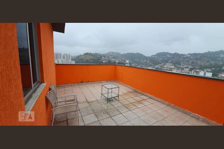 Apartamento para alugar com 100m², 3 quartos e 1 vaga Apartamento para alugar com 100m², 3 quartos e 1 vagaTerraço