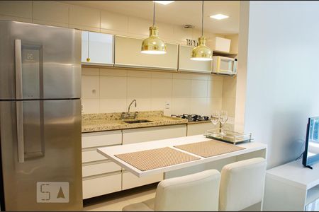 Cozinha de apartamento à venda com 1 quarto, 57m² em Petrópolis, Porto Alegre