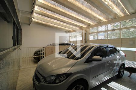 Casa à venda com 300m², 4 quartos e 3 vagasGaragem