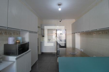 Casa à venda com 300m², 4 quartos e 3 vagasCozinha