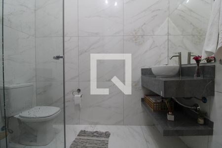 Casa à venda com 300m², 4 quartos e 3 vagasBanheiro comum