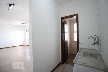Cozinha de kitnet/studio à venda com 9 quartos, 620m² em Funcionários, Belo Horizonte