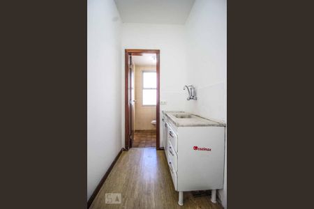 Cozinha de kitnet/studio à venda com 9 quartos, 620m² em Funcionários, Belo Horizonte