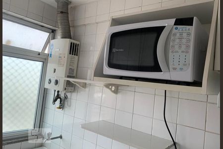 Apartamento à venda com 60m², 2 quartos e 1 vaga Apartamento à venda com 60m², 2 quartos e 1 vagaCozinha e Área de Serviço