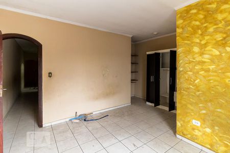 Casa à venda com 250m², 3 quartos e 2 vagasSuíte