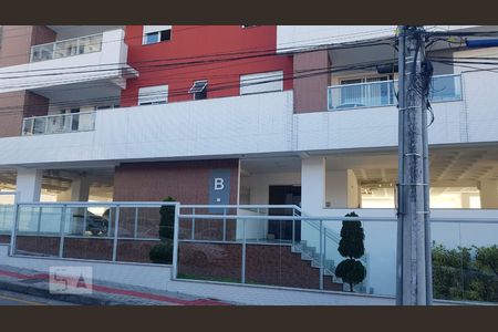 Apartamento para alugar com 79m², 2 quartos e 1 vagaEntrada do Bloco