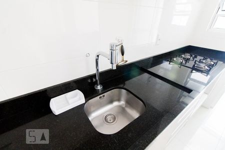 Apartamento para alugar com 79m², 2 quartos e 1 vagaCozinha