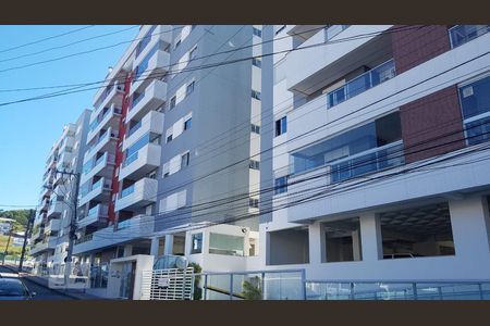 Apartamento para alugar com 79m², 2 quartos e 1 vagaFachada do Condomínio