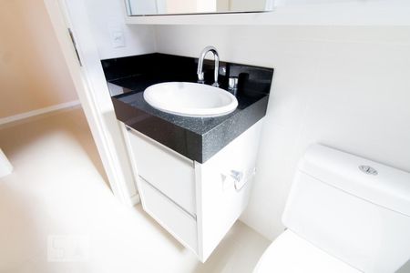 Apartamento para alugar com 79m², 2 quartos e 1 vagaBanheiro da Suite