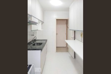 Cozinha de apartamento à venda com 2 quartos, 53m² em Presidente Altino, Osasco