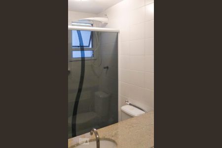Banheiro de apartamento à venda com 2 quartos, 53m² em Presidente Altino, Osasco