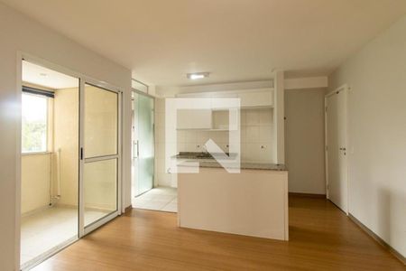 Sala de apartamento para alugar com 3 quartos, 75m² em Portão, Curitiba