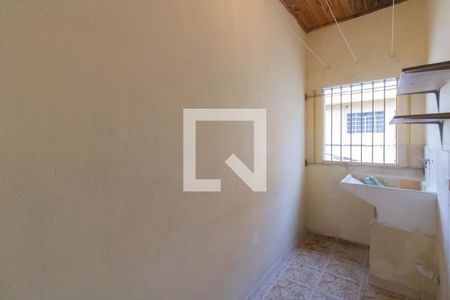 Casa para alugar com 55m², 1 quarto e 1 vagaÁrea de Serviço