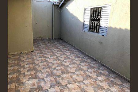 Casa à venda com 200m², 4 quartos e 2 vagasQuintal
