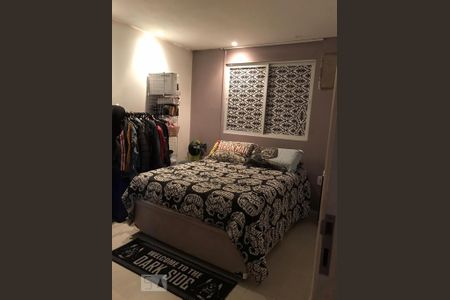 Studio para alugar com 38m², 1 quarto e 1 vaga Studio para alugar com 38m², 1 quarto e 1 vagaQuarto