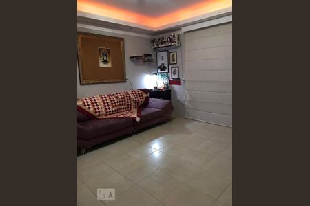 Studio para alugar com 38m², 1 quarto e 1 vaga Studio para alugar com 38m², 1 quarto e 1 vagaSala