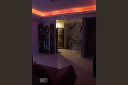 Studio para alugar com 38m², 1 quarto e 1 vaga Studio para alugar com 38m², 1 quarto e 1 vagaSala