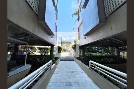 Apartamento à venda com 69m², 2 quartos e 1 vagaÁrea externa