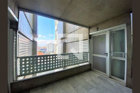 Apartamento à venda com 69m², 2 quartos e 1 vagaHall de entrada