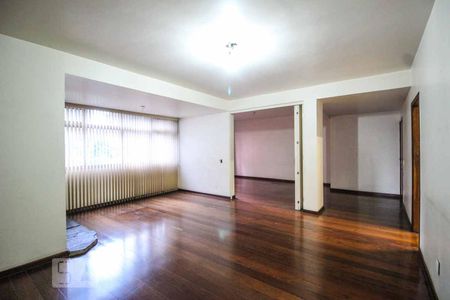 Salade Apartamento com 4 quartos, 230m² Savassi