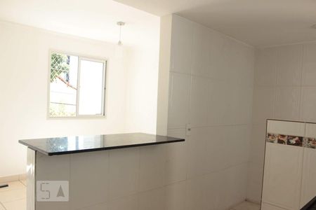 Apartamento para alugar com 2 quartos, 50m² em Heliópolis, Belo Horizonte