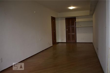 Apartamento à venda com 75m², 1 quarto e 1 vaga Apartamento à venda com 75m², 1 quarto e 1 vagaSala
