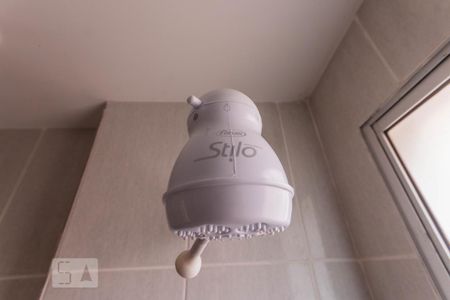 Chuveiro de apartamento para alugar com 2 quartos, 50m² em Jaqueline, Belo Horizonte