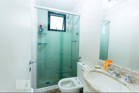 Banheiro de apartamento para alugar com 2 quartos, 70m² em Santa Cecília, São Paulo