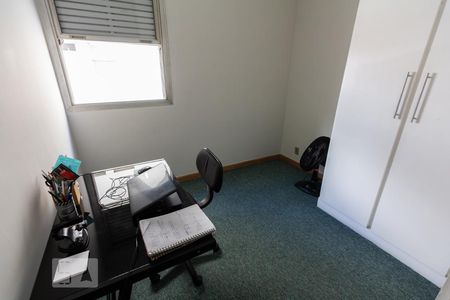 Quarto 03 de apartamento para alugar com 3 quartos, 95m² em Vila Ipojuca, São Paulo
