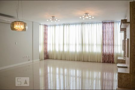 Apartamento à venda com 3 quartos, 125m² em Centro, Canoas