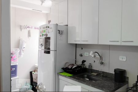 Cozinha de apartamento para alugar com 1 quarto, 60m² em Santa Cecília, São Paulo