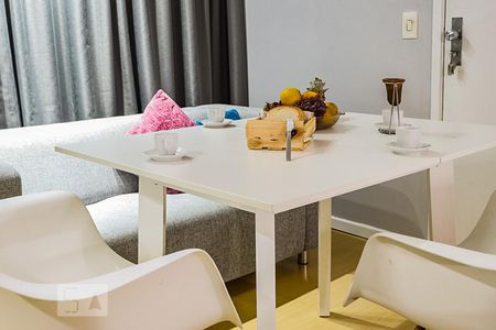 Apartamento à venda com 1 quarto, 28m² em Menino Deus, Porto Alegre