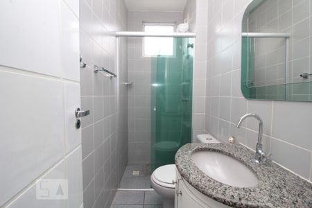 Banheiro de apartamento para alugar com 2 quartos, 70m² em União, Belo Horizonte