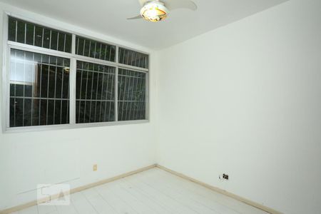 Quarto 2 de apartamento à venda com 3 quartos, 130m² em Copacabana, Rio de Janeiro