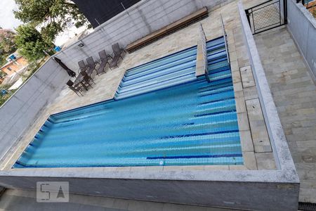 Apartamento à venda com 118m², 2 quartos e 2 vagasÁrea comum - Piscina