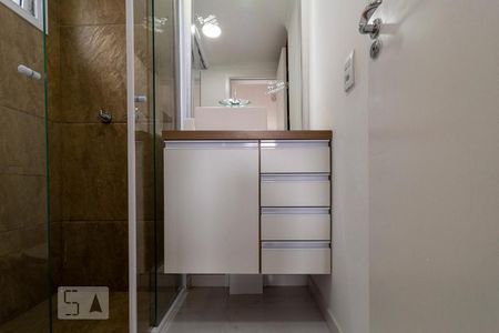 Apartamento à venda com 118m², 2 quartos e 2 vagasBanheiro da Suíte