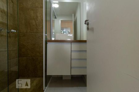 Apartamento à venda com 118m², 2 quartos e 2 vagasBanheiro