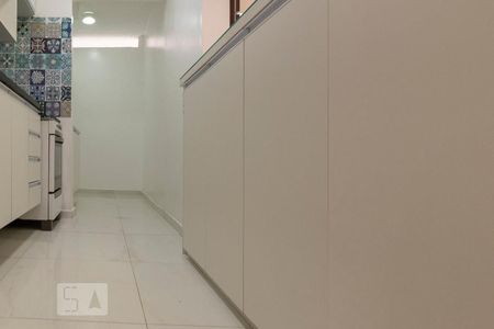 Apartamento à venda com 118m², 2 quartos e 2 vagasCozinha