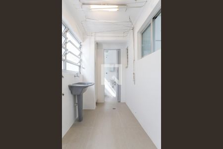 Apartamento à venda com 107m², 3 quartos e 1 vagaÁrea de Serviço