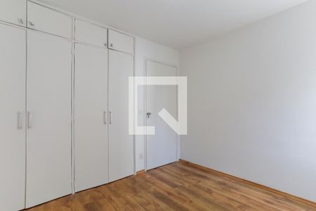 Apartamento à venda com 107m², 3 quartos e 1 vagaQuarto 2