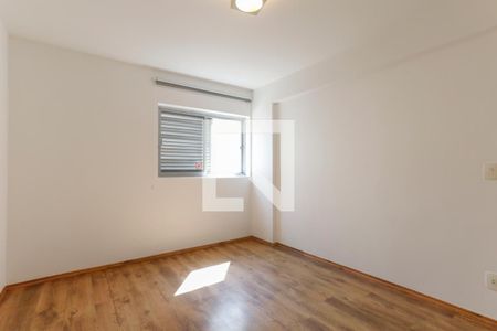 Apartamento à venda com 107m², 3 quartos e 1 vagaQuarto 1