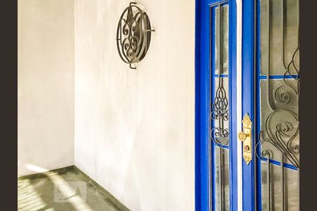 Entrada de casa para alugar com 3 quartos, 150m² em Vila Mariana, São Paulo
