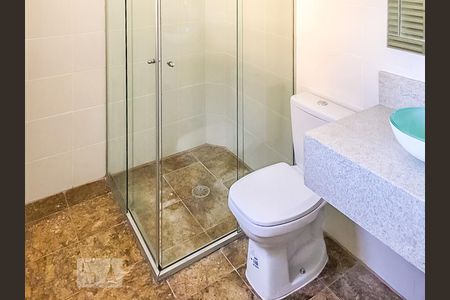 Banheiro de casa para alugar com 3 quartos, 150m² em Vila Mariana, São Paulo