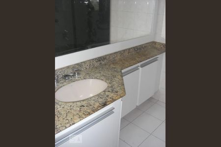 Banheiro 1 de apartamento à venda com 3 quartos, 90m² em Rudge Ramos, São Bernardo do Campo
