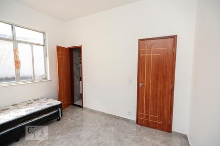 Suíte de apartamento para alugar com 2 quartos, 80m² em Higienópolis, Rio de Janeiro